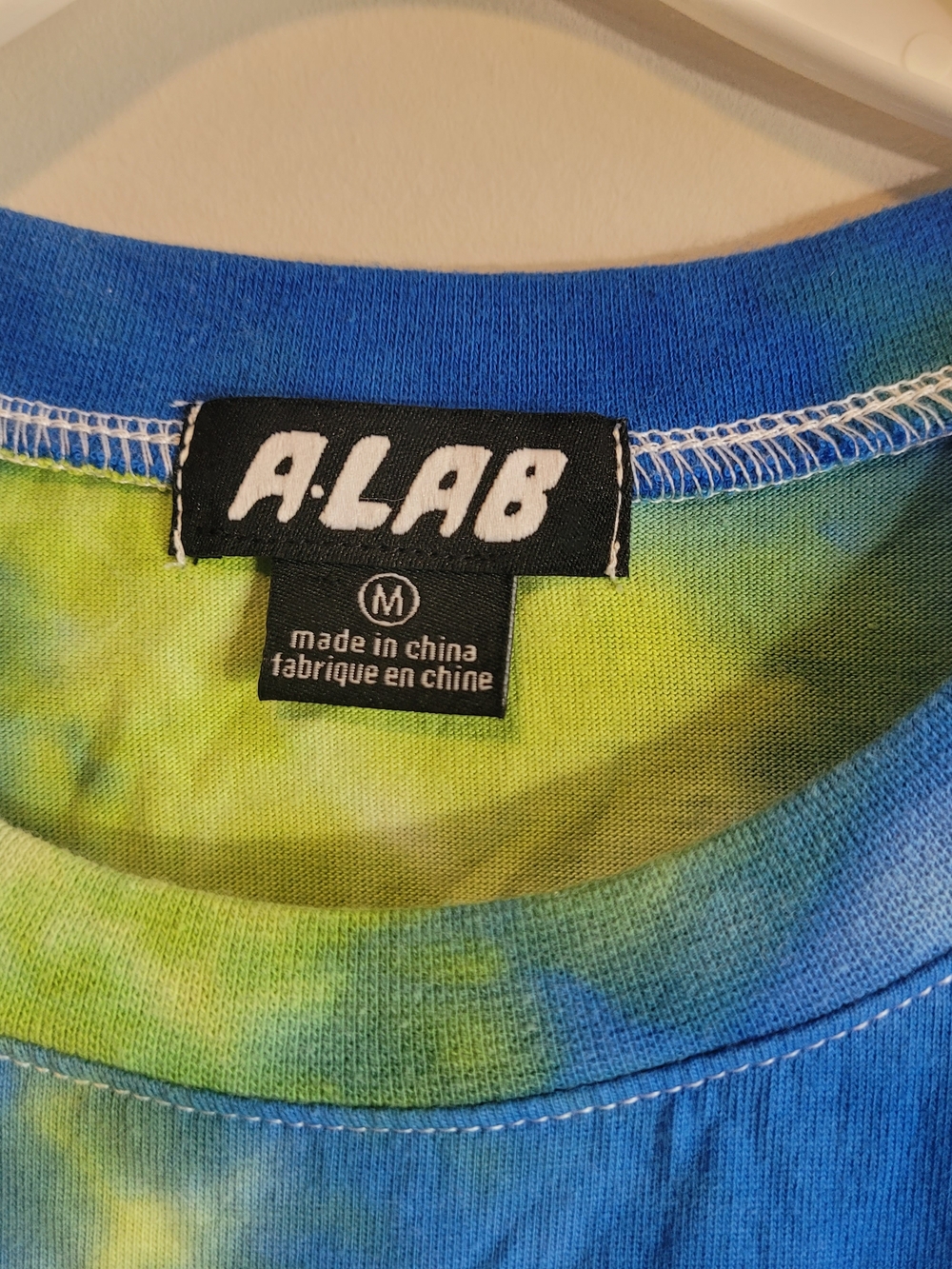 A.LAB Tie Dye Graphic Tee Blue Green Back Print Medium - Picture 5 of 7